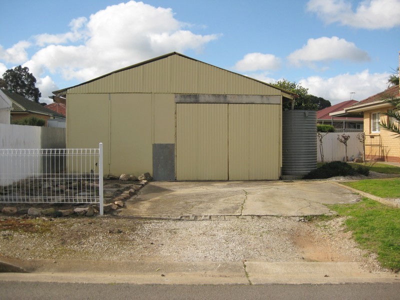 2 Couche Street, Willaston SA 5118
