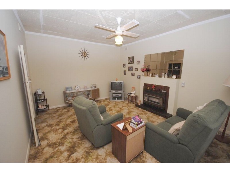 6 Victoria Street, Queenstown SA 5014