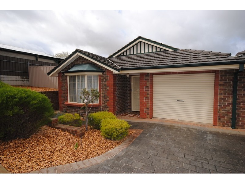 Unit 4/32 Debenham Court, Greenwith SA 5125