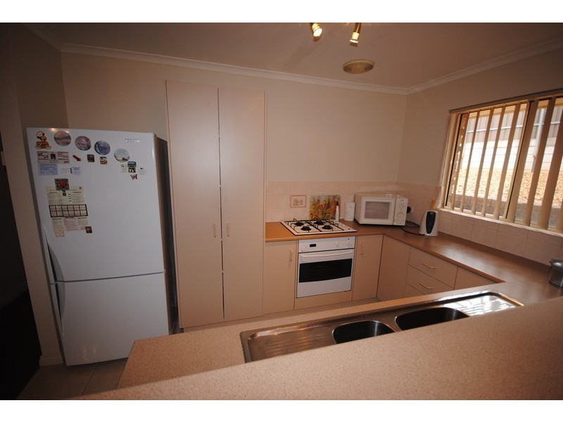 Unit 4/32 Debenham Court, Greenwith SA 5125