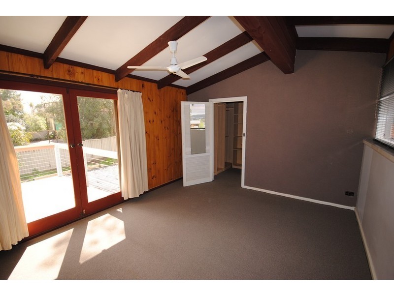 20 Katarama Road, Fairview Park SA 5126