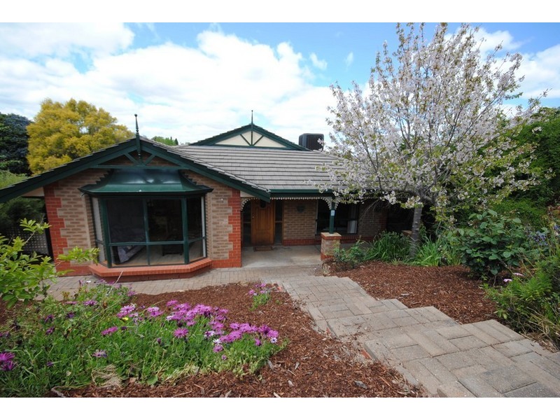 9 Jacquard Court, Greenwith SA 5125