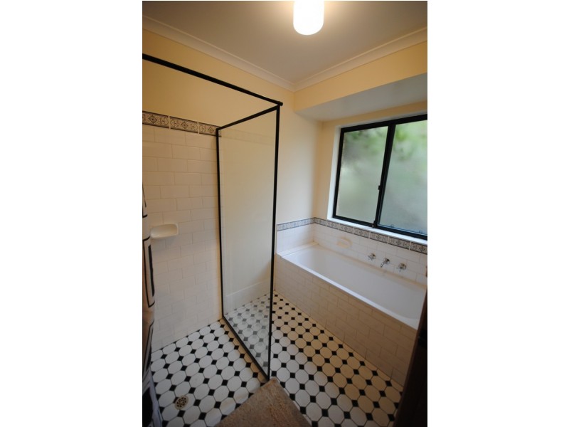 9 Jacquard Court, Greenwith SA 5125