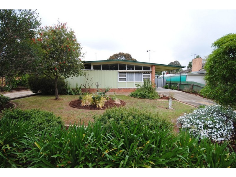 6 Burley Road, Elizabeth Vale SA 5112