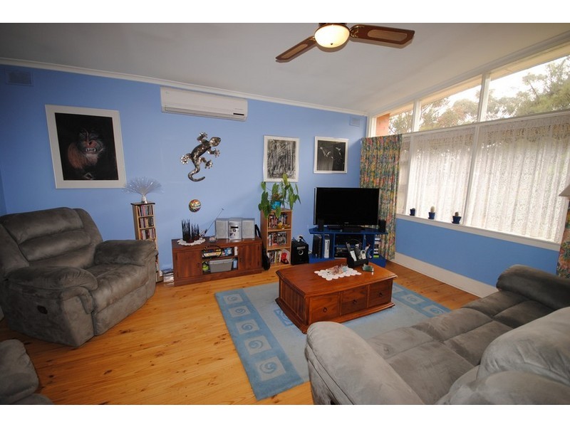 6 Burley Road, Elizabeth Vale SA 5112