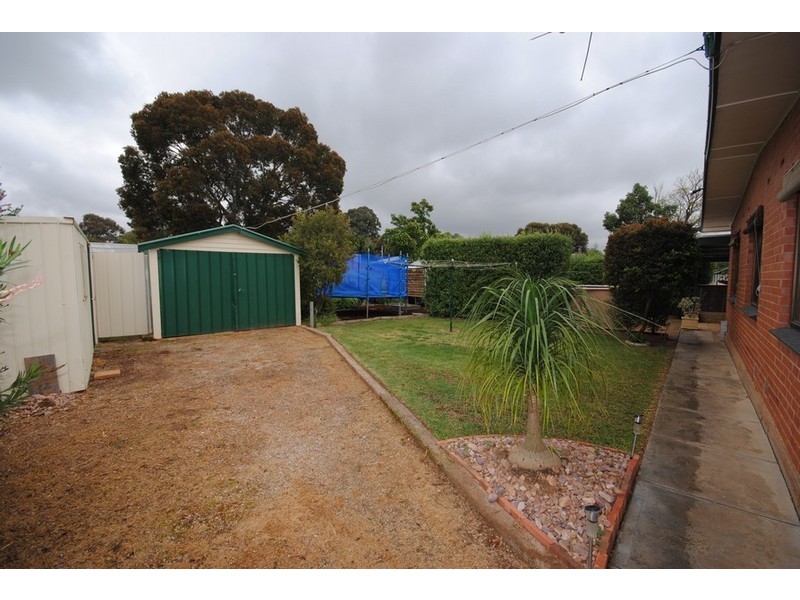 6 Burley Road, Elizabeth Vale SA 5112