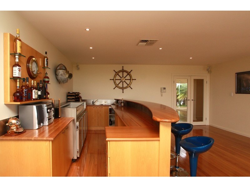 22 Gulf Point Drive, North Haven SA 5018