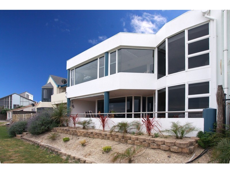 22 Gulf Point Drive, North Haven SA 5018