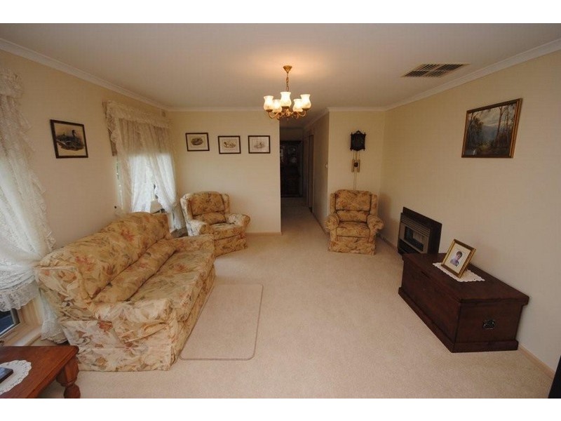 4 Lutana Grove, Dernancourt SA 5075