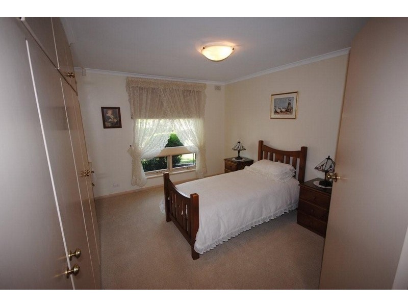 4 Lutana Grove, Dernancourt SA 5075