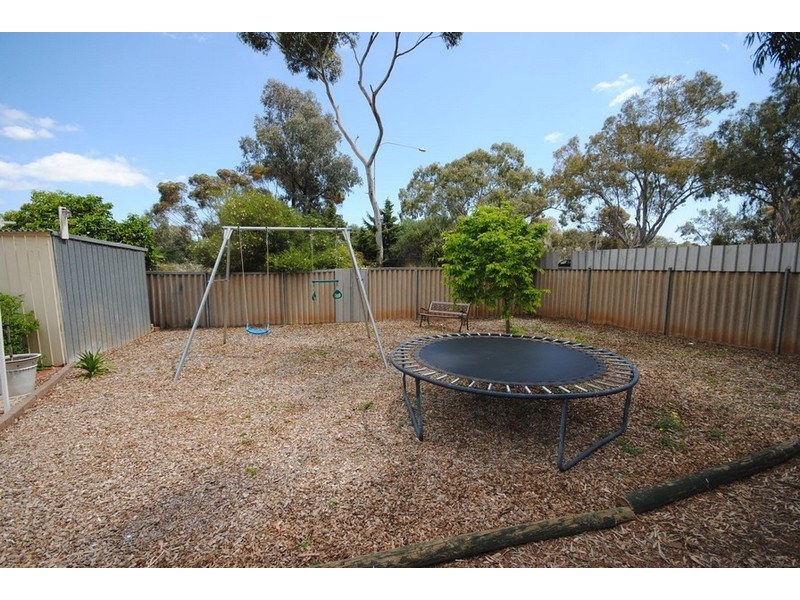 10 Dwyer Court, Salisbury Heights SA 5109