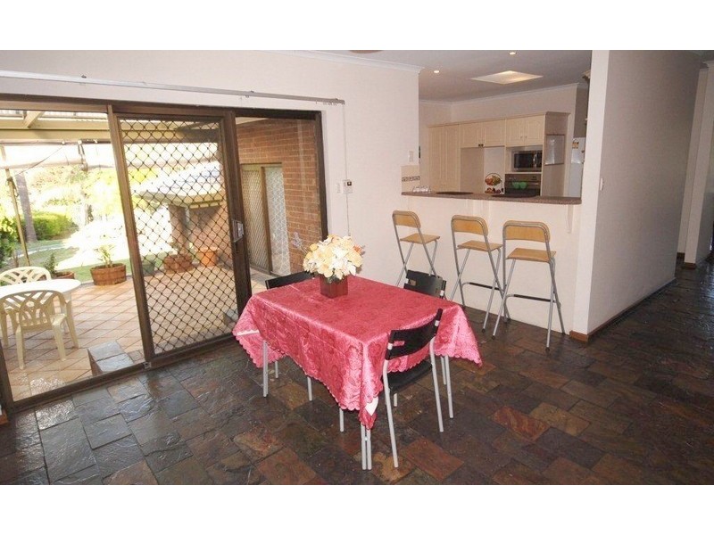 5 Bowhey Court, Redwood Park SA 5097