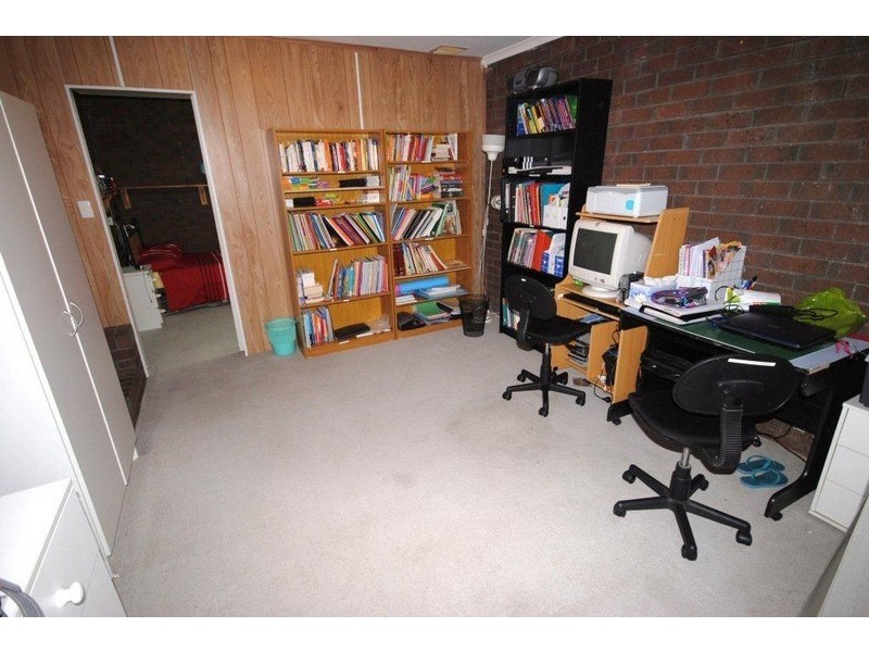 5 Bowhey Court, Redwood Park SA 5097