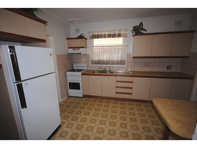 38 Botanic Grove, Campbelltown SA 5074