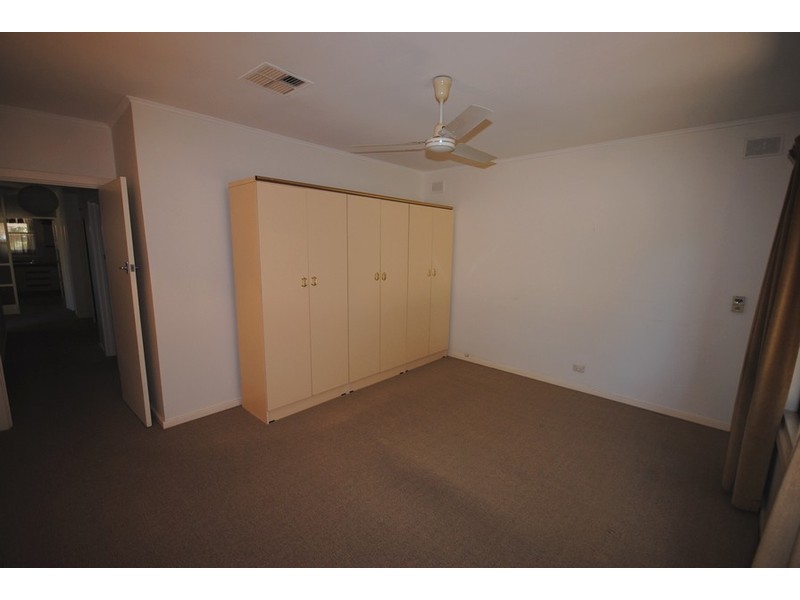 38 Botanic Grove, Campbelltown SA 5074