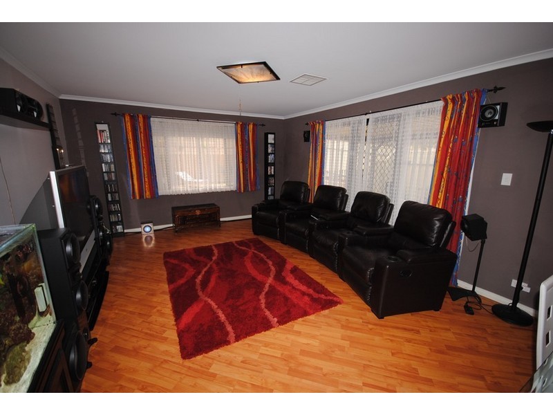 21 Chapel Hill Road, Greenwith SA 5125