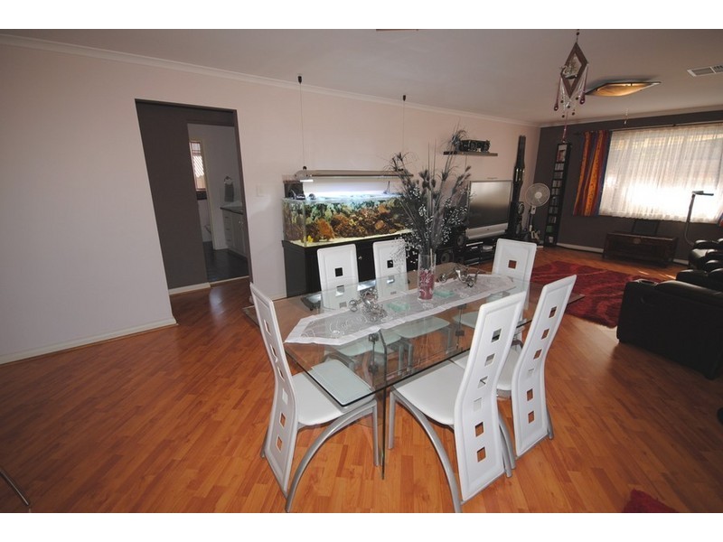 21 Chapel Hill Road, Greenwith SA 5125