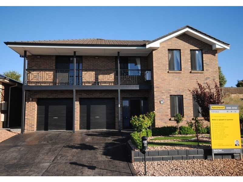 21 Chapel Hill Road, Greenwith SA 5125