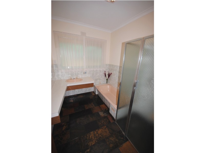 12 Von Nida Street, Fairview Park SA 5126