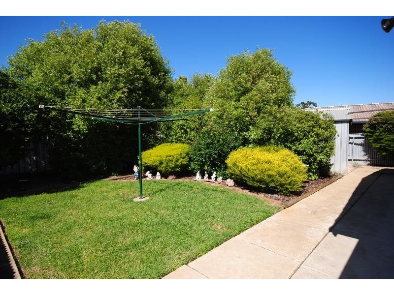 4 Leonis Avenue, Hope Valley SA 5090