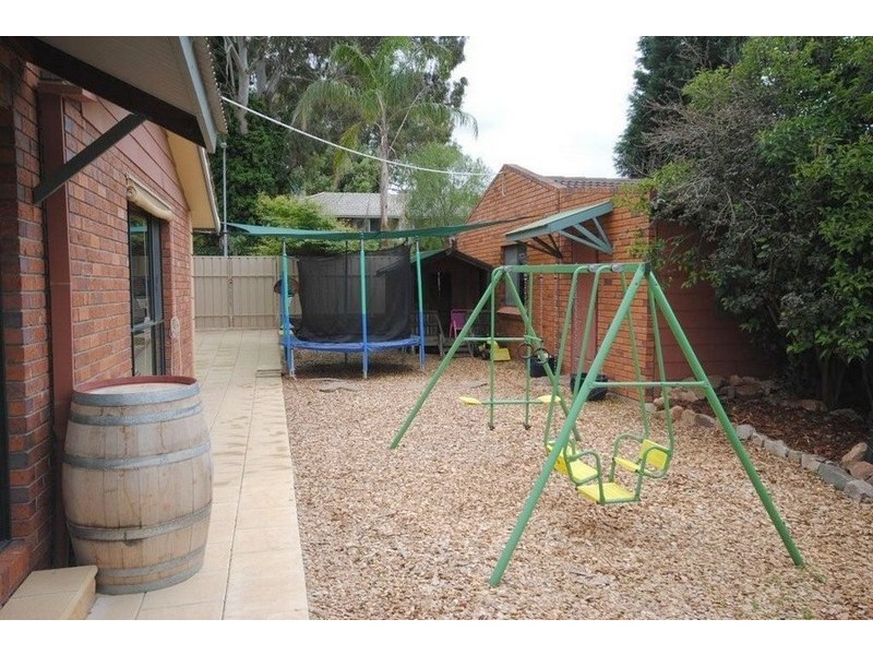 2 Cameron Court, Redwood Park SA 5097