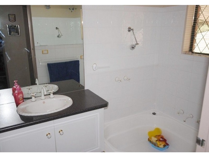 2 Cameron Court, Redwood Park SA 5097