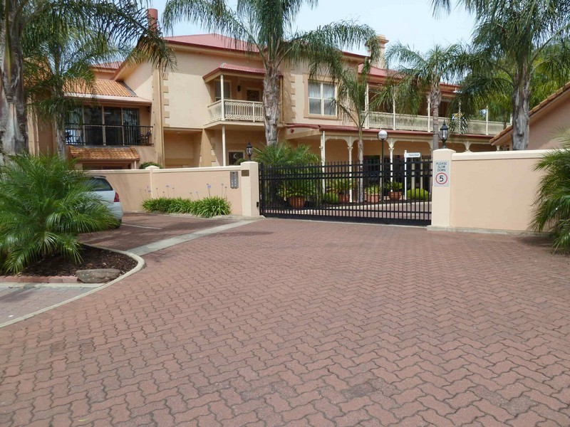 8, 800 Lower North East Rd, Dernancourt SA 5075