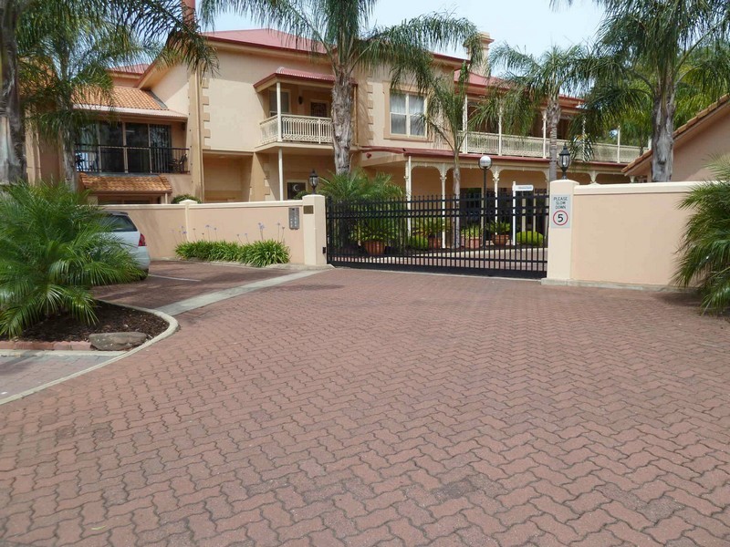 8, 800 Lower North East Rd, Dernancourt SA 5075