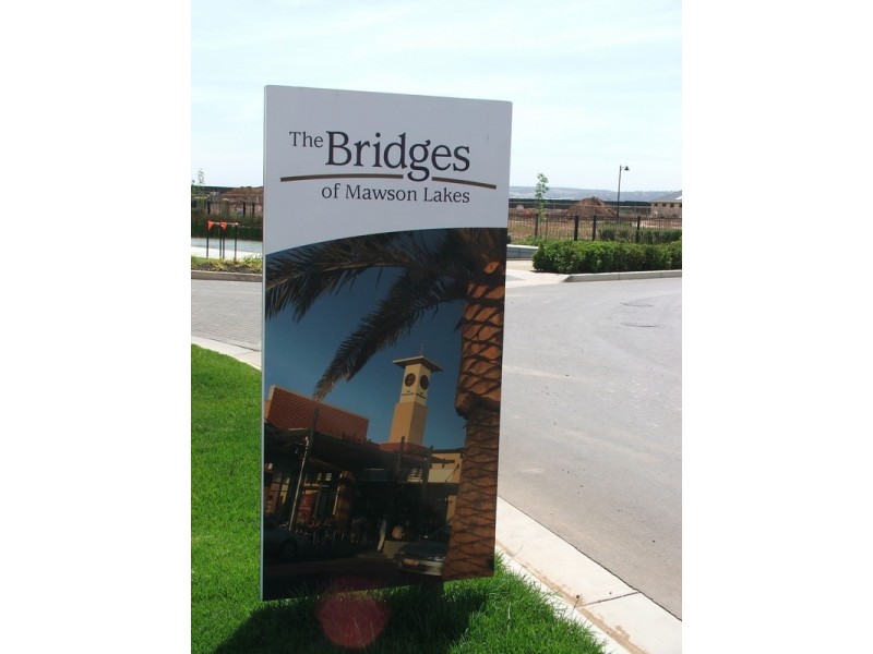 3 Martinique Walk, Mawson Lakes SA 5095