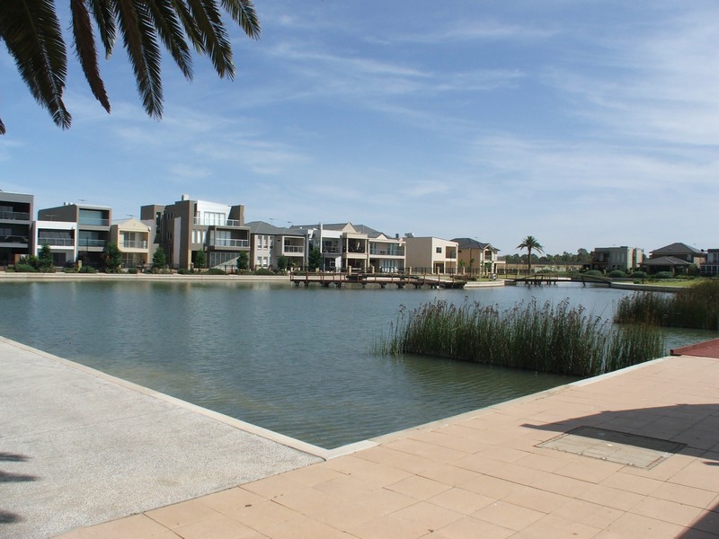 3 Martinique Walk, Mawson Lakes SA 5095