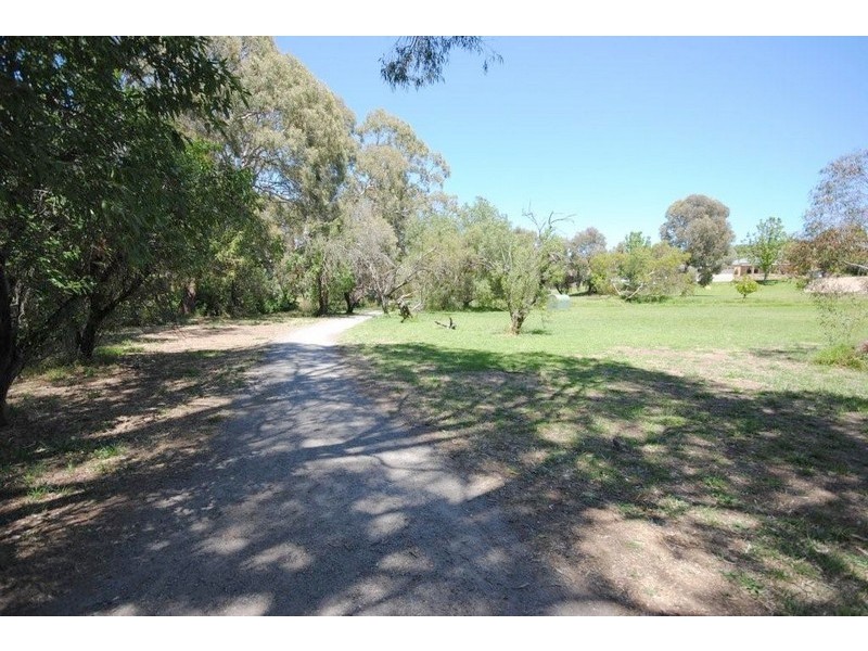 26 Blaxland Avenue, Wynn Vale SA 5127