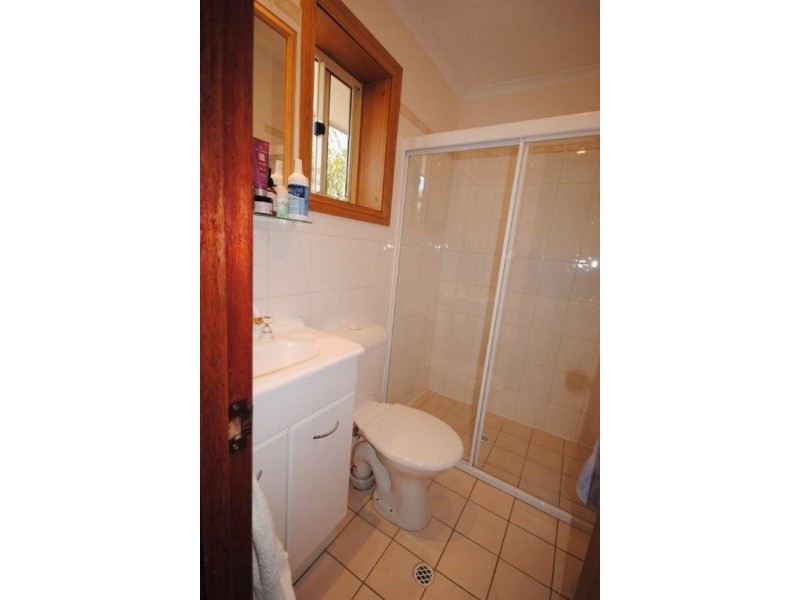 22 Doulton Crescent, Modbury Heights SA 5092