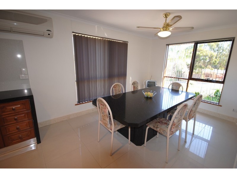 36 Kara Crescent, Gulfview Heights SA 5096