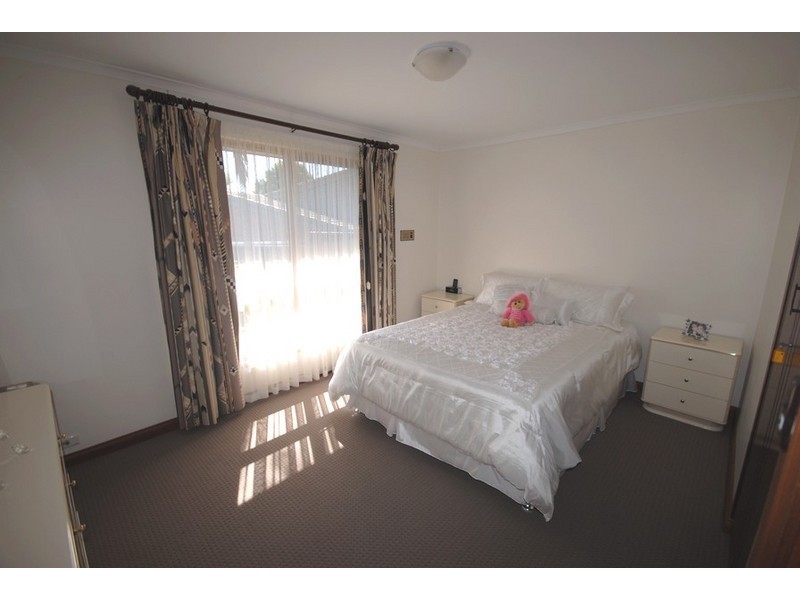 36 Kara Crescent, Gulfview Heights SA 5096