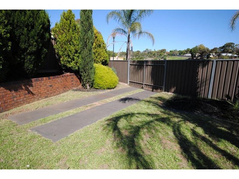 36 Kara Crescent, Gulfview Heights SA 5096