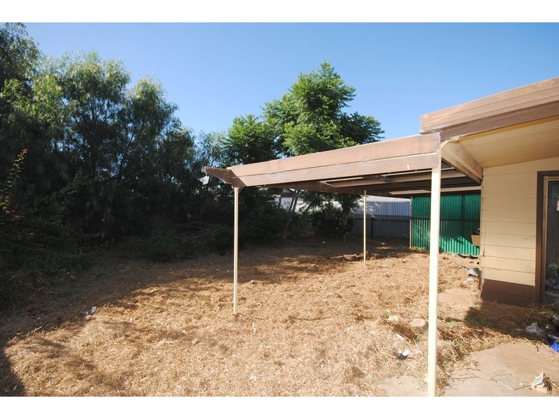 30 Garlick Road, Elizabeth Park SA 5113