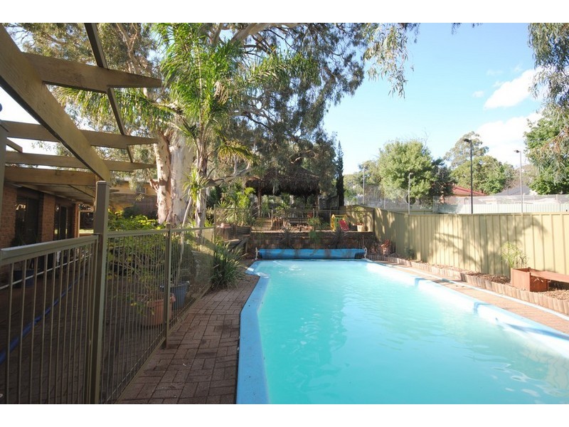 2 Jasper Court, Banksia Park SA 5091