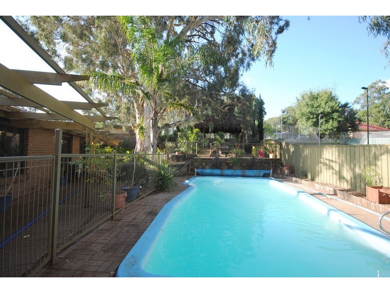 2 Jasper Court, Banksia Park SA 5091