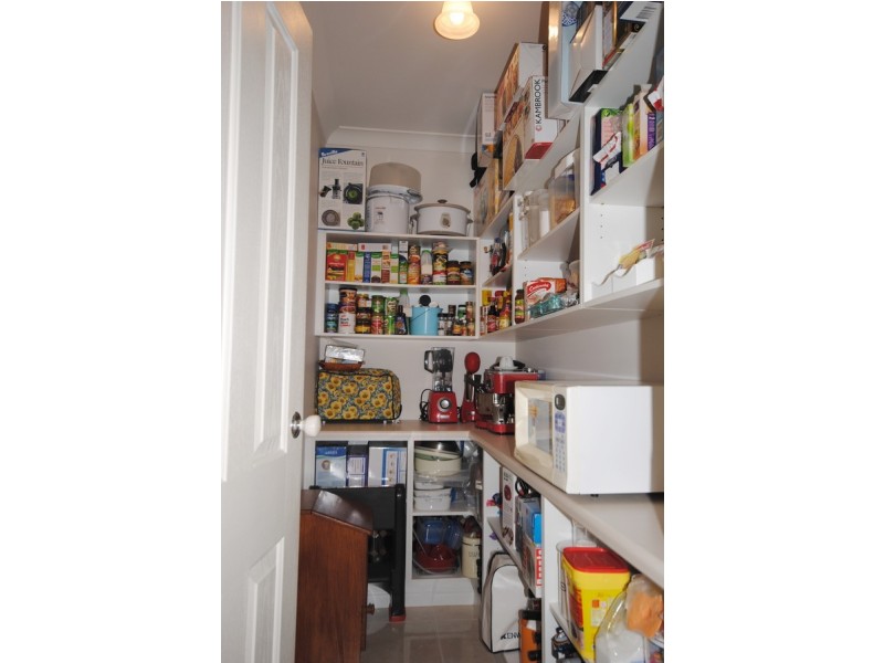 82 Sanctuary Drive, Mawson Lakes SA 5095