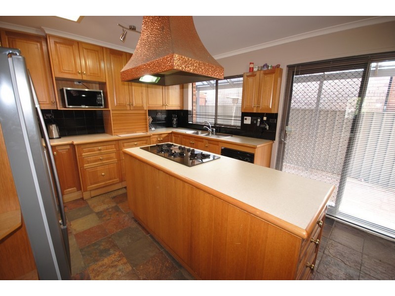 13 Von Nida Street, Fairview Park SA 5126