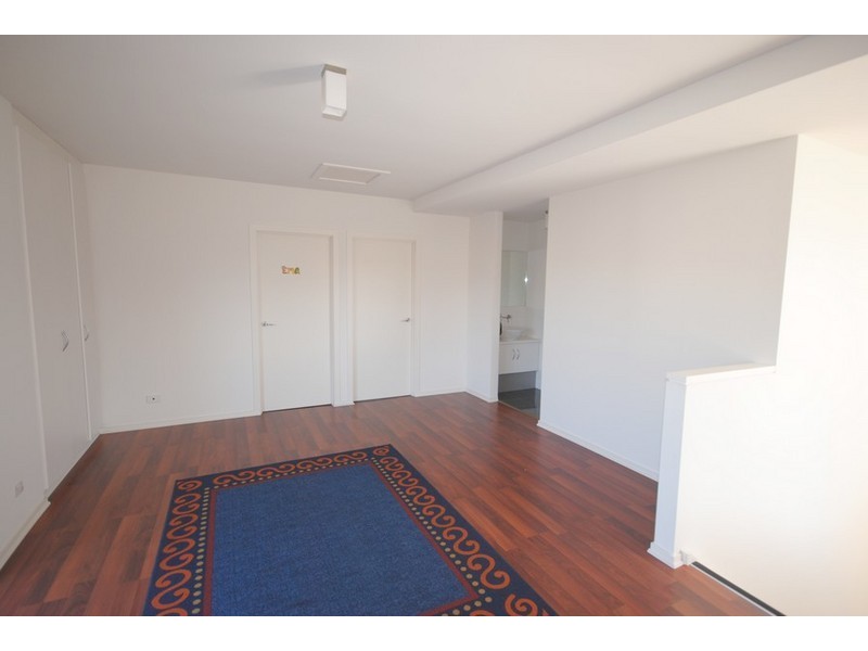 24 Grasswren Way, Mawson Lakes SA 5095