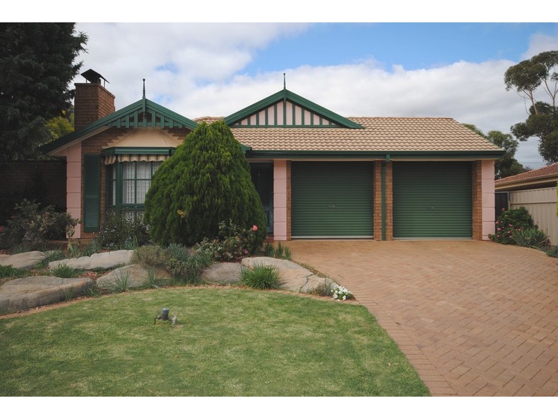 9 Brisbane Drive, Salisbury Heights SA 5109