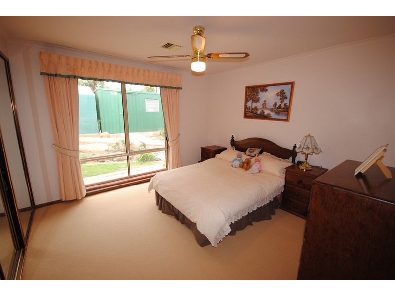 9 Brisbane Drive, Salisbury Heights SA 5109