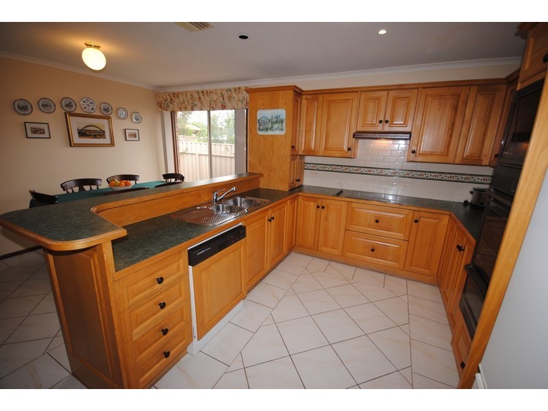 9 Brisbane Drive, Salisbury Heights SA 5109