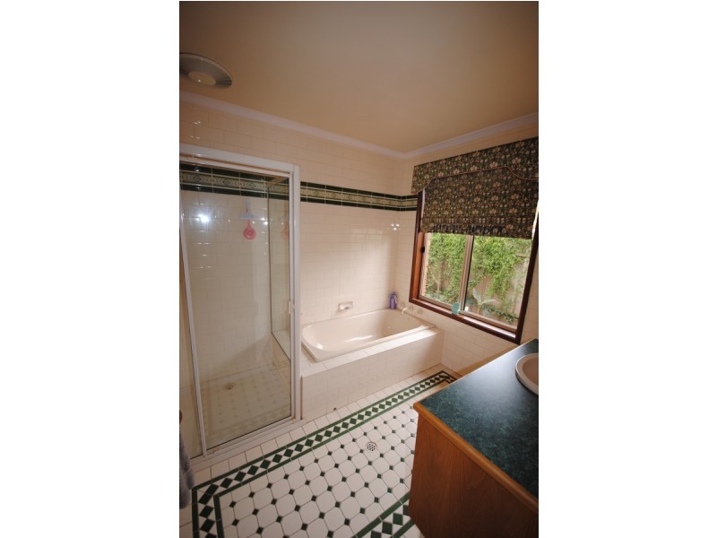 9 Brisbane Drive, Salisbury Heights SA 5109