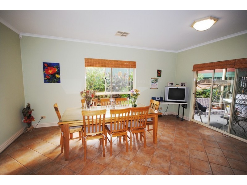 2 Alesia Court, Hope Valley SA 5090