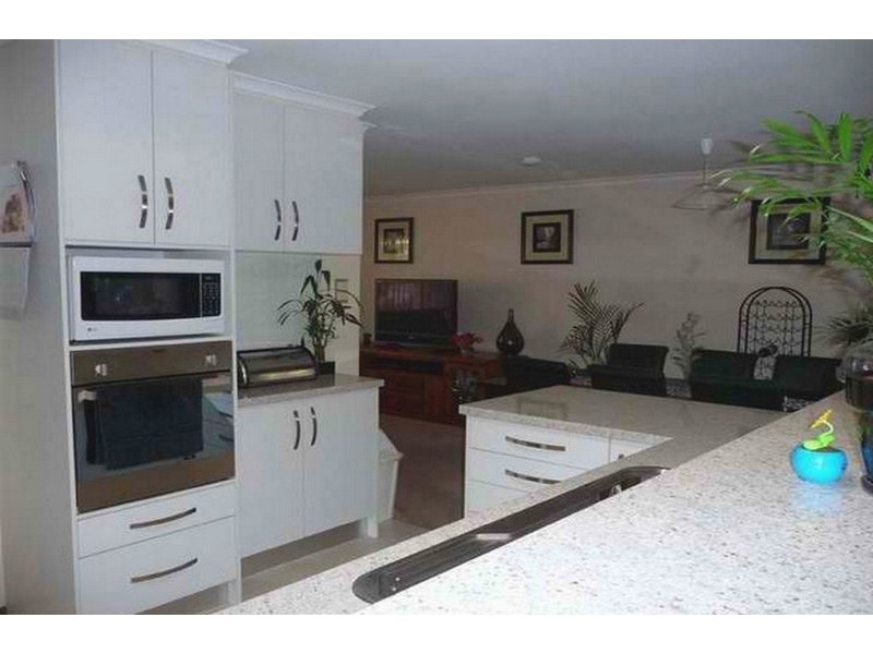 10 Amethyst Crescent, Hope Valley SA 5090