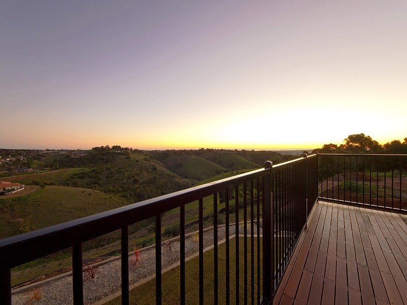 42 Rifle Range Road, Greenwith SA 5125