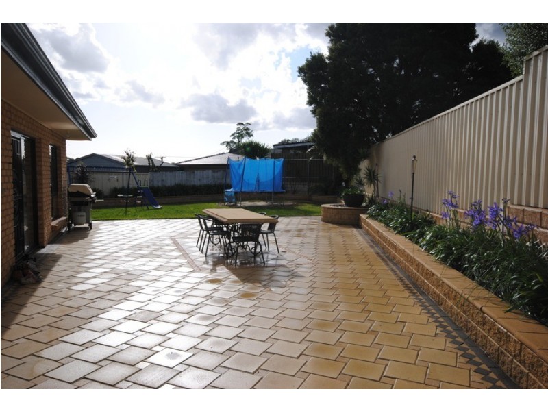 7 Pearl Court, Hope Valley SA 5090