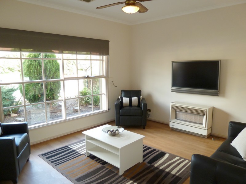17 St Ives Walk, Paradise SA 5075